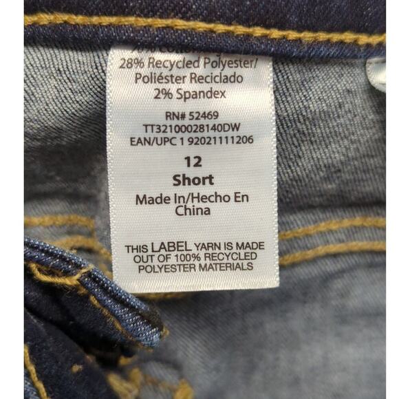 Jeans Size 12 Short Time and Tru Dark Wash - Picture 5 of 8